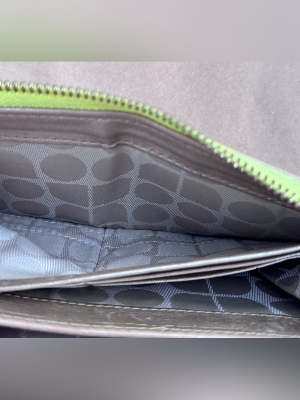Kate Spade Chartreuse Wallet - Picture 7 of 8